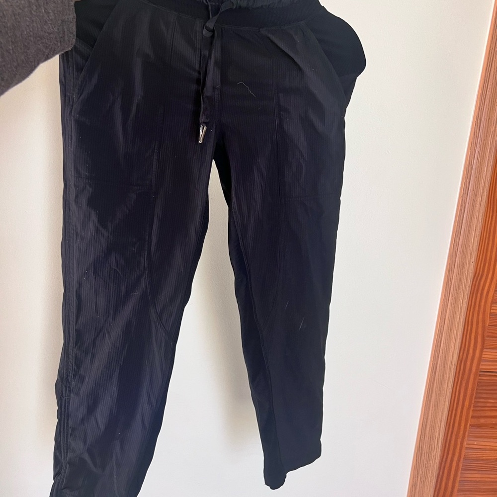 lululemon athletica Black dance studio Cropped joggers